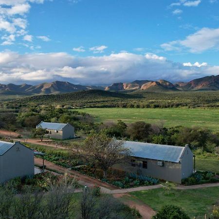 Thabile Lodge Oudtshoorn Exterior foto