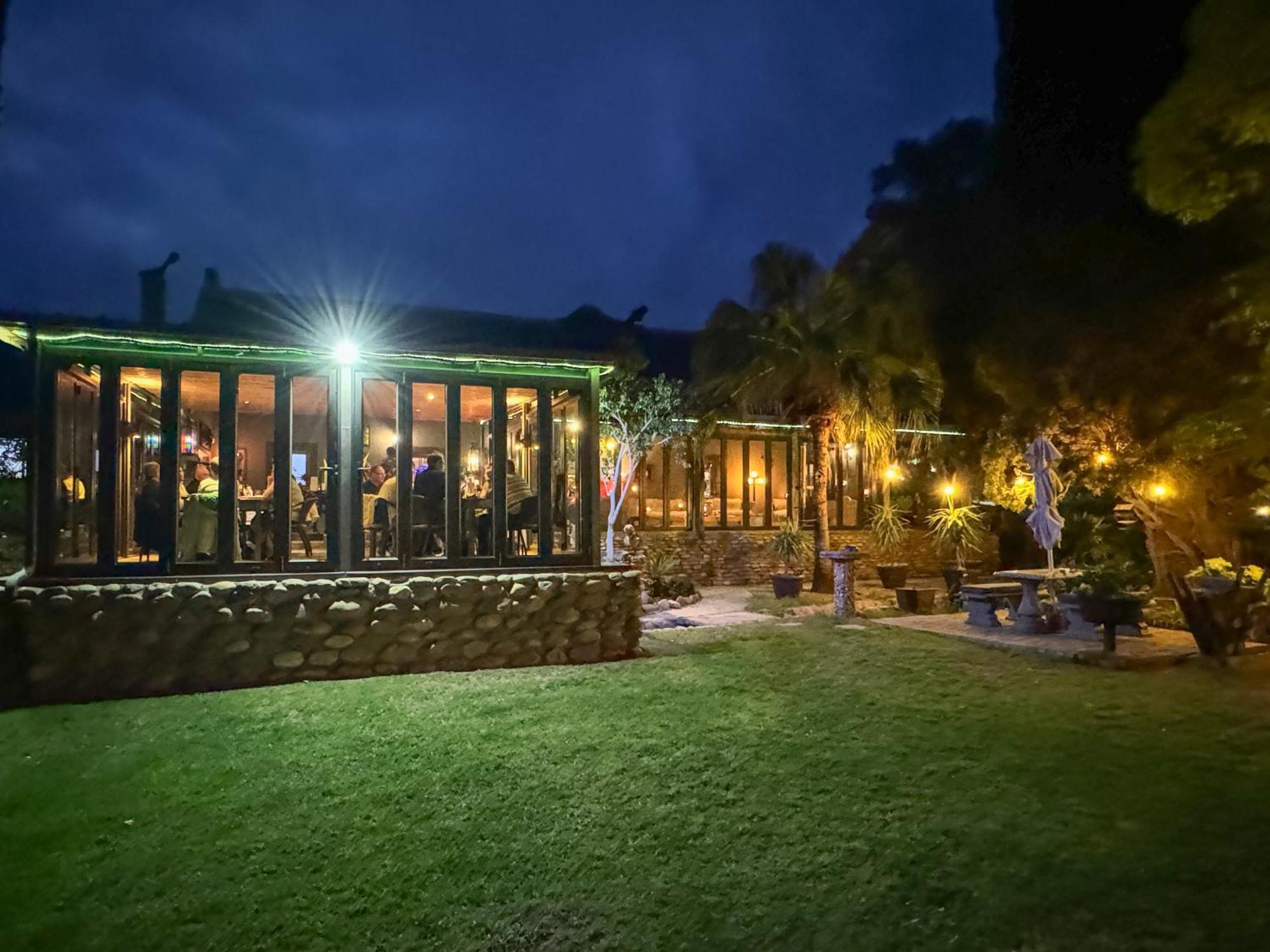 Thabile Lodge Oudtshoorn Exterior foto