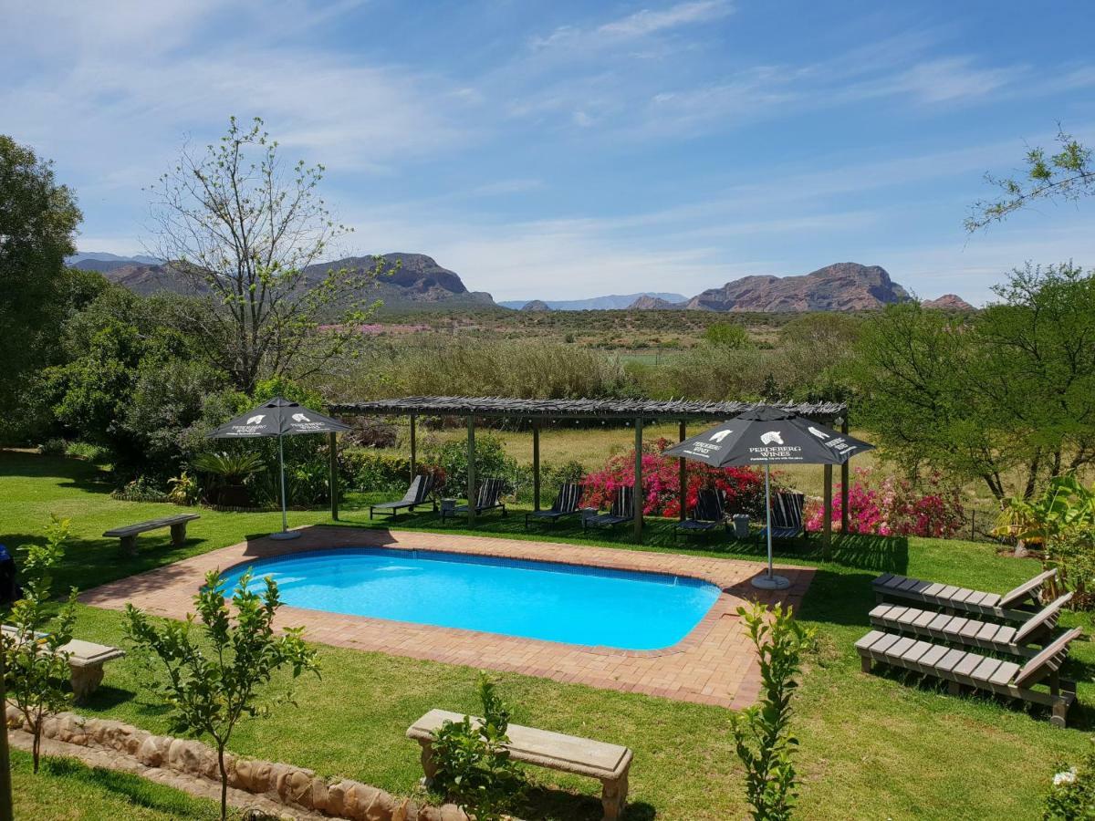 Thabile Lodge Oudtshoorn Exterior foto