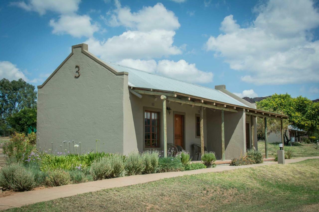 Thabile Lodge Oudtshoorn Exterior foto